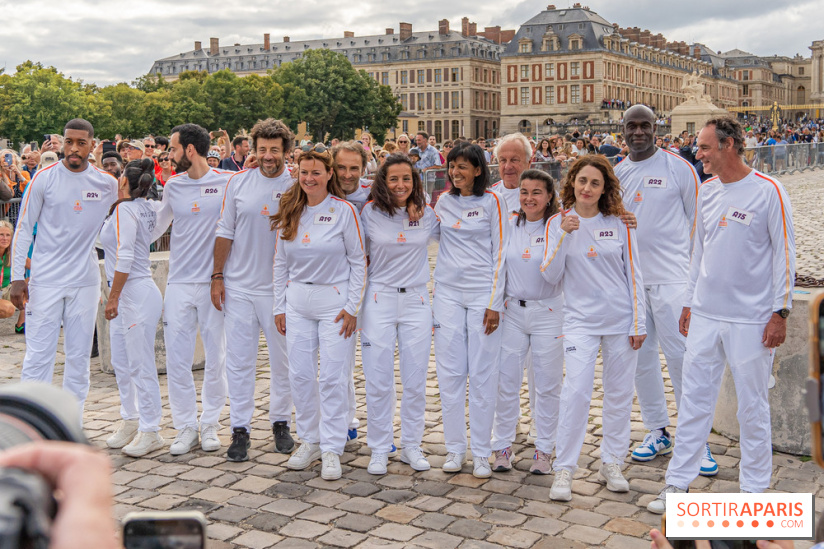 JO Paris 2024 : Les porteurs et relais de la flamme à Versailles -