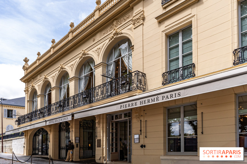 Le Café et la Pâtisserie Pierre Hermé à Versailles - Hôtel Les Lumières - façade