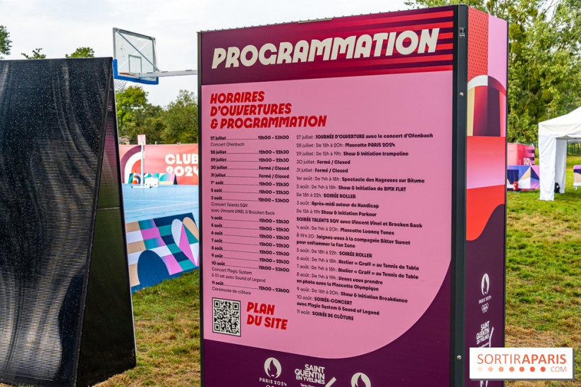 La Fan zone de Saint-Quentin en Yveli!nes, soirée Ofenbach et drones -  A7C0328