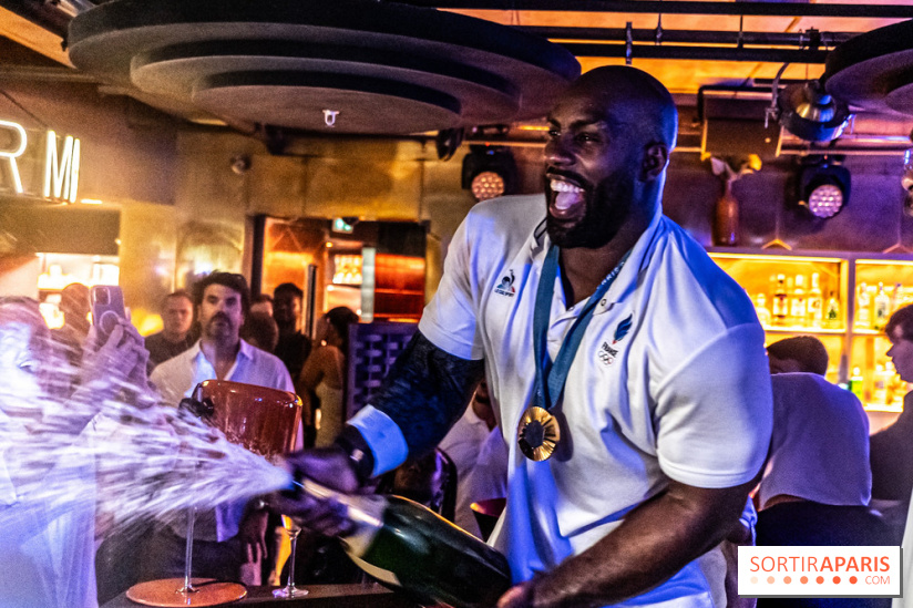 Teddy Riner fête sa 3e médaille d'or olympique au Bistrot Podium