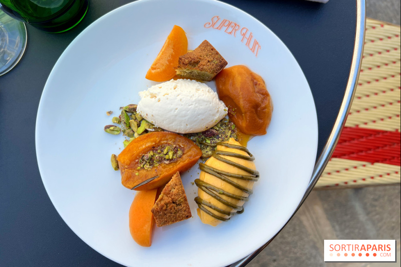 Super Huit - Abricots, crème crue, financier