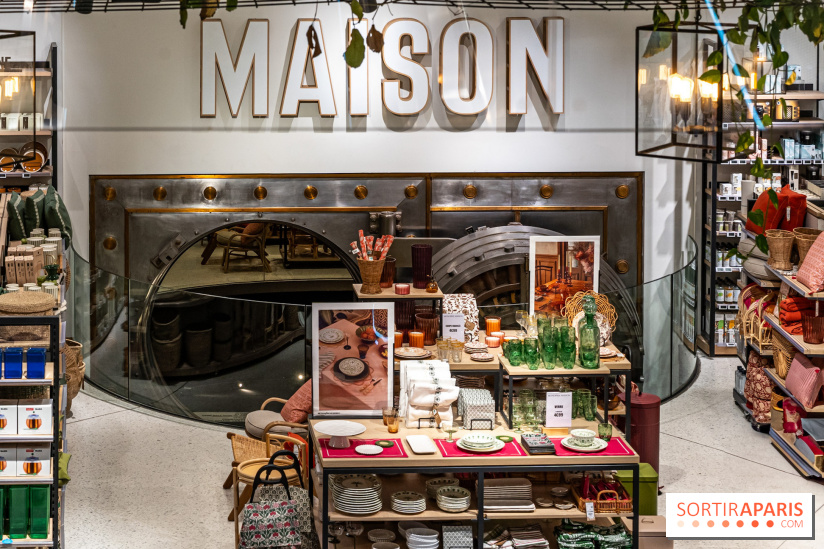 Le coffre fort historique du Monoprix des Champs-Elysées