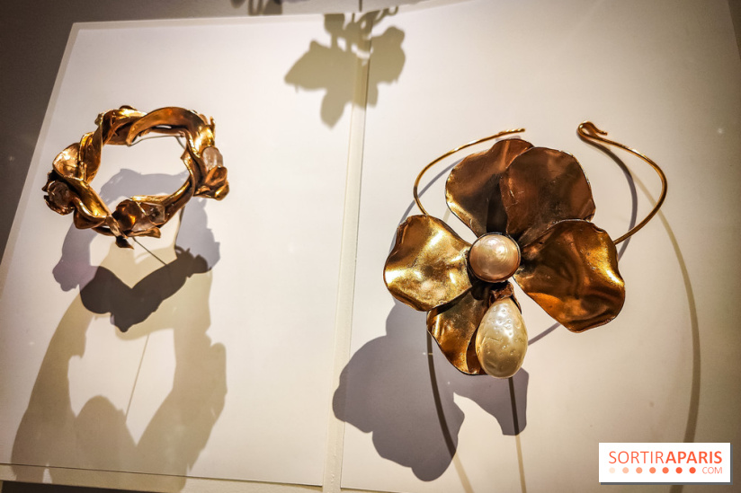 Les fleurs d'Yves Saint Laurent : l'exposition se dévoile en images au musée YSL