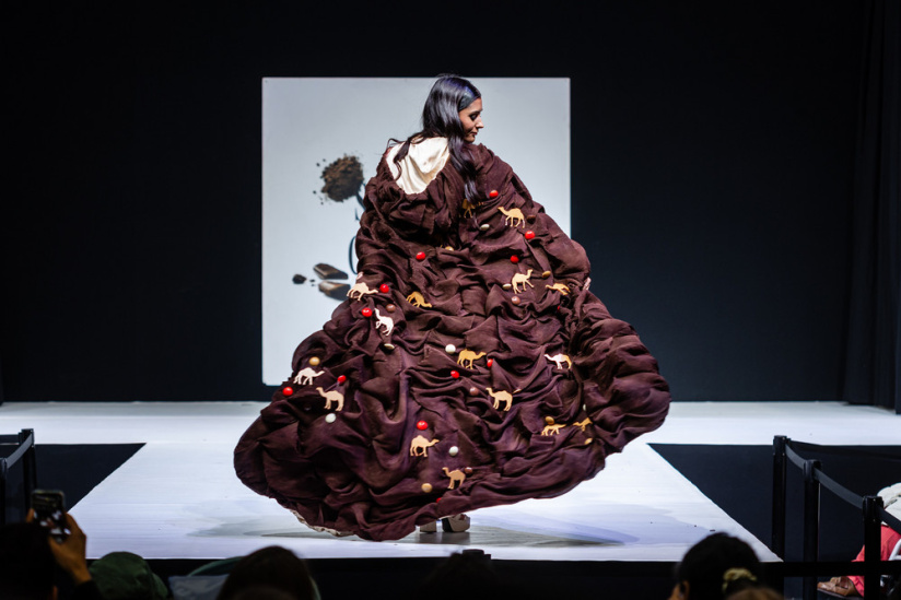 Salon du chocolat 2024 : Rendez-vous à Paris Expo - Porte de Versailles - Cacao Show 06 Defile Jour 1 0020