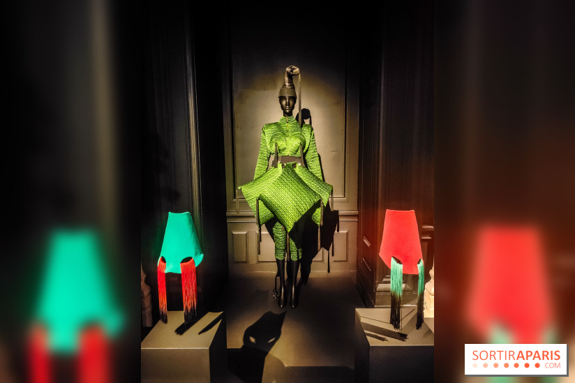 Stephen Jones, chapeaux d'artistes : l'exposition insolite et créative se dévoile au Palais Galliera - IMG20241017102434