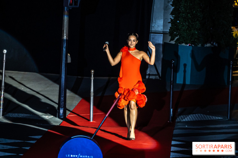 Inauguration des vitrines et décorations de Noël du BHV Marais 2024 avec Léna Mahfouf, Adriana Karembeu et Marc Lavoine -  A7C5883