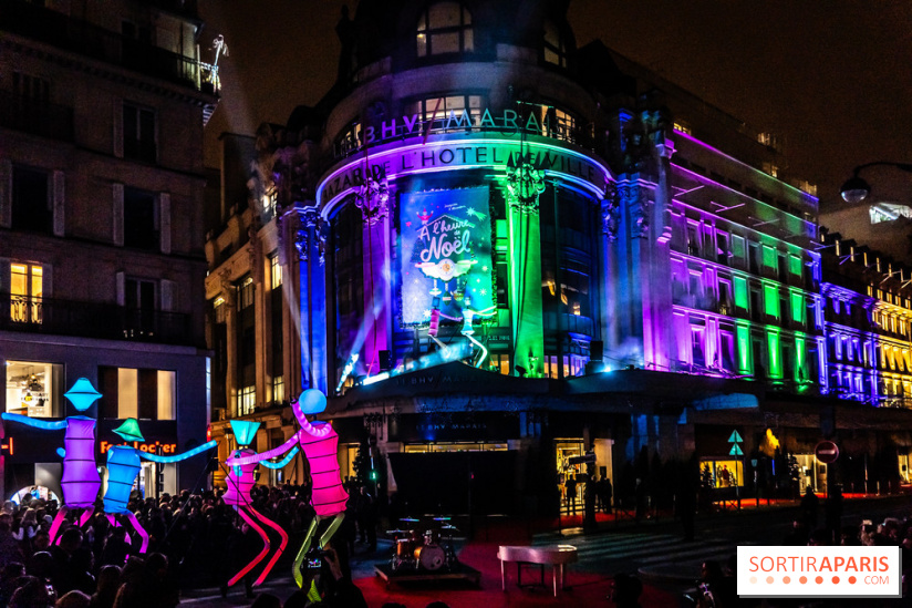 Inauguration des vitrines et décorations de Noël du BHV Marais 2024 avec Léna Mahfouf, Adriana Karembeu et Marc Lavoine -  A7C5989