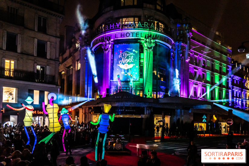 Inauguration des vitrines et décorations de Noël du BHV Marais 2024 avec Léna Mahfouf, Adriana Karembeu et Marc Lavoine