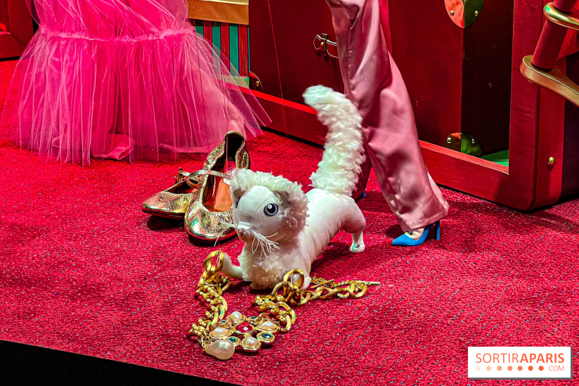 Les vitrines de Noël 2024 du Printemps Haussmann avec Juliette Binoche - image00060