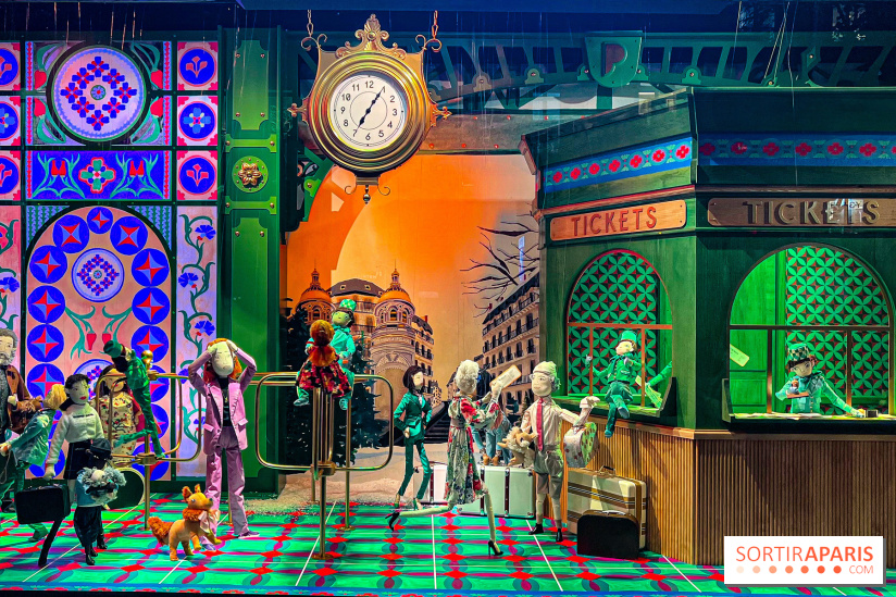 Les vitrines de Noël 2024 du Printemps Haussmann avec Juliette Binoche - image00001