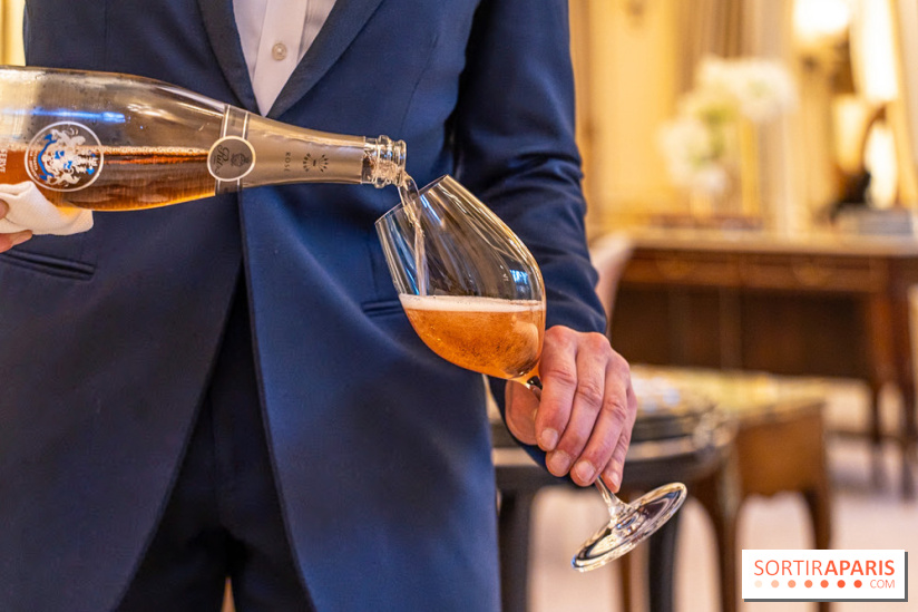 Le tea time Impérial de Noël du Ritz Paris, l'expérience exceptionnelle - les photos -  champagne