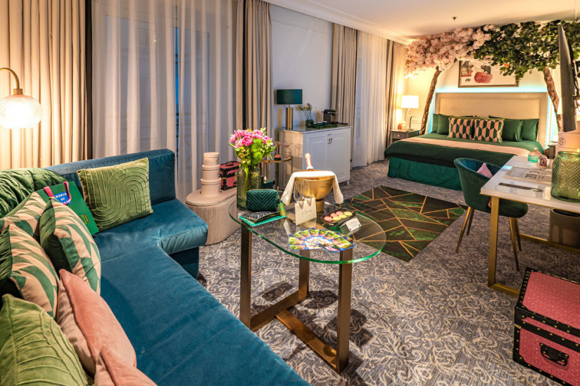 La magie de Wicked à l'Hôtel du Louvre, l'univers du Magicien d'Oz dans les suites Hyatt World Europe