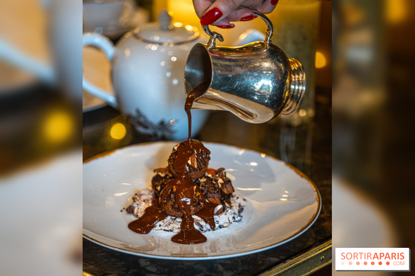 Le salon de thé de Noël du George V pour une pause gourmande - les photos  -  profiteroles chocolat