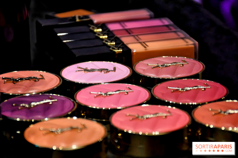 Le Pop-Up Store Yves Saint-Laurent Beauté à Pairs