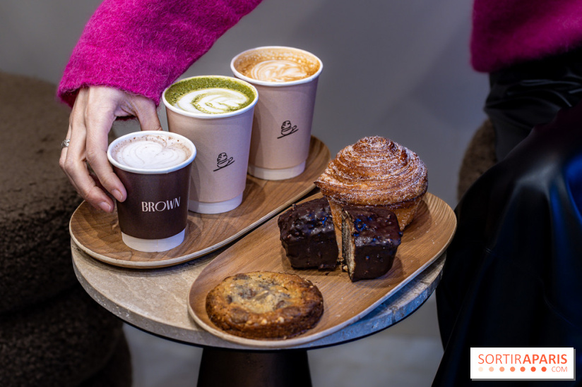 Brown Coffee shop -  A7C0156