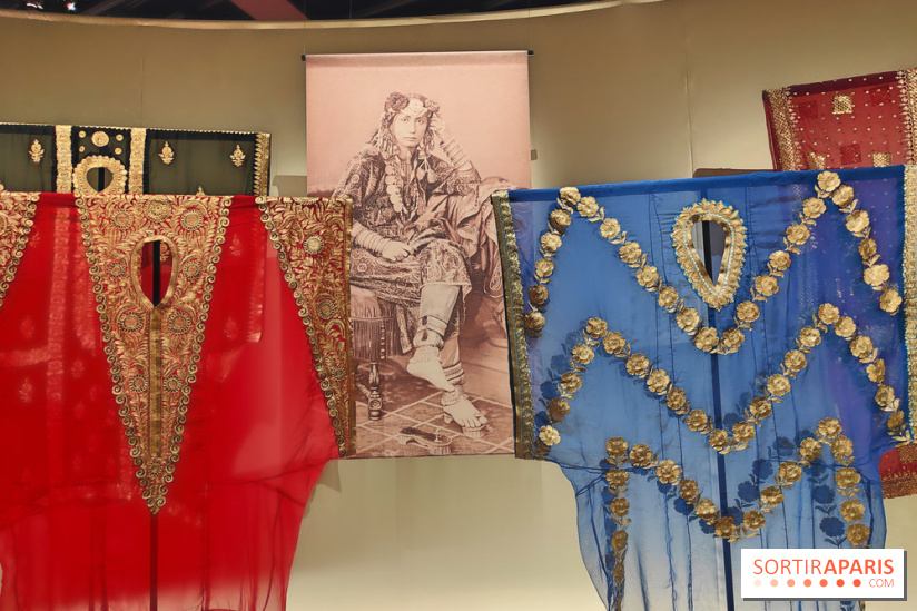 Au fil de l'or : l'expo brillante sur l'or dans l'art de la mode au musée du Quai Branly - photos - fotor 1739183918543