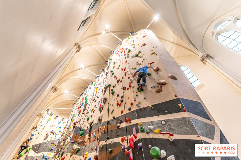 Climbing District Sèvres-Lecourbe, la salle d'escalade dans l'ancienne église Sainte-Rita dans le 15e -  A7C2049