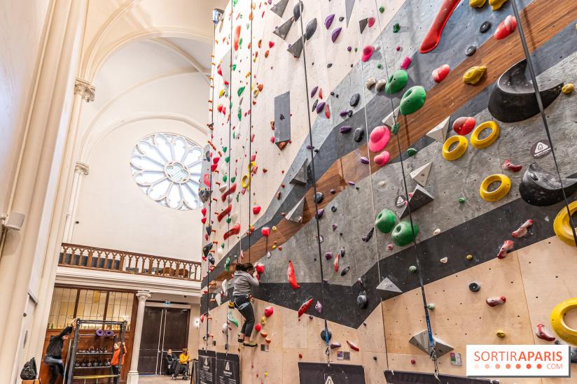 Climbing District Sèvres-Lecourbe, la salle d'escalade dans l'ancienne église Sainte-Rita dans le 15e -  A7C2052