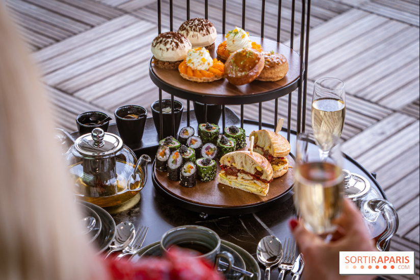 Le tea time éphémère face à la Tour Eiffel au Pullman - A7C02504