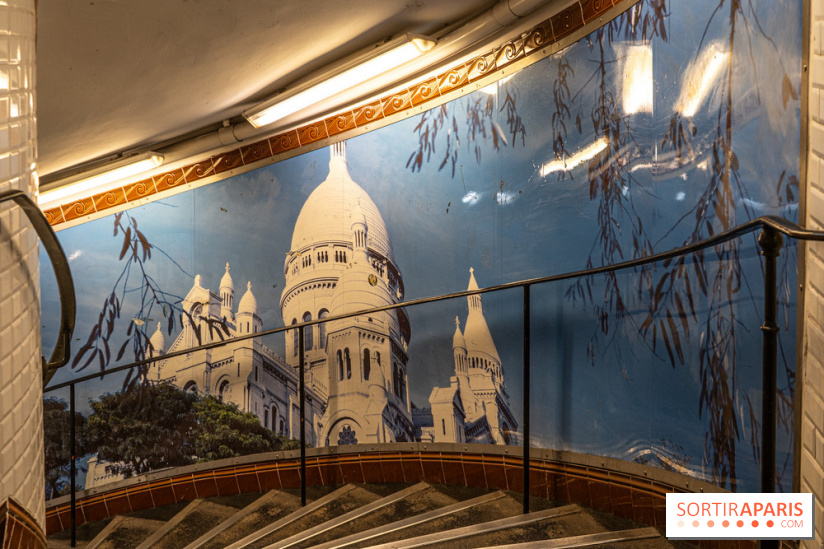 Station Abbesses - métro parisien - A7C02729