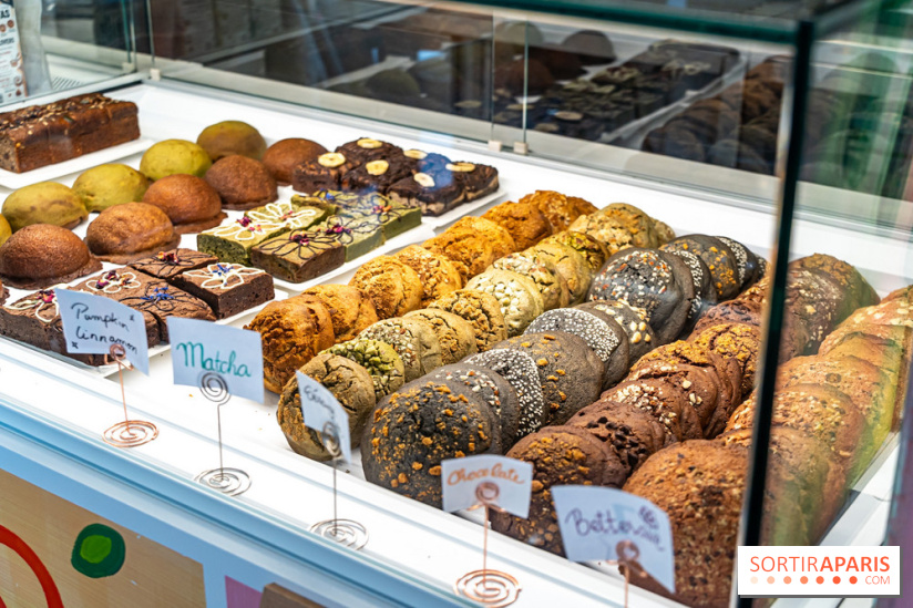 Hanoi 1988 flowers & Archives, le coffee shop vietnamien - fleuriste et atelier DIY - A7C03333