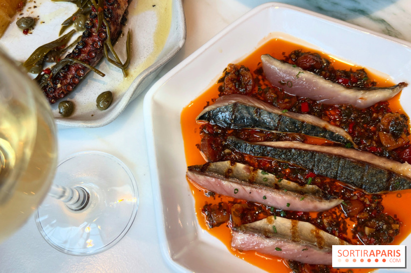 Ypseli - Maquereaux sauce Corfou