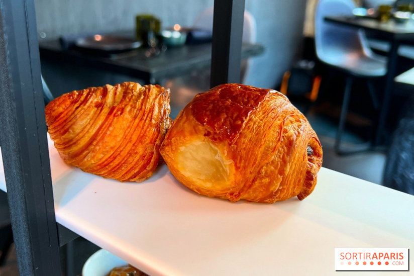 Quelque Part La Matière Brunch - Pain au chocolat croissant