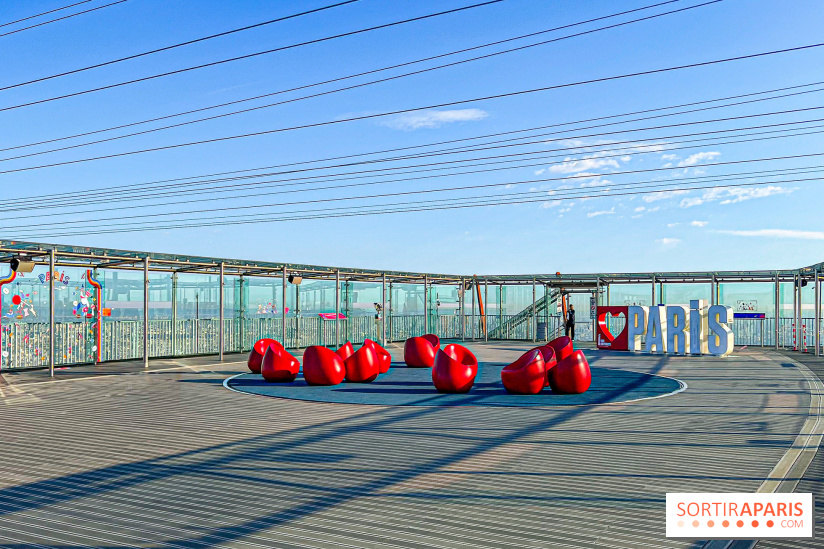 Panoramart : l'exposition créative signée Aurélien Jeanney, perchée au sommet de la Tour Montparnasse