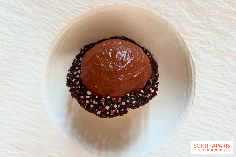 Le Pergolèse - Dessert chocolat, algues rouges poivrées