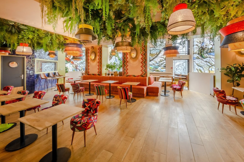 Yora, restaurant festif ambiance péruvienne dans un monument historique du 9e ! - villafrochot26