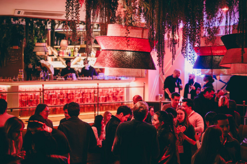 Yora, restaurant festif ambiance péruvienne dans un monument historique du 9e ! - 1737997037834