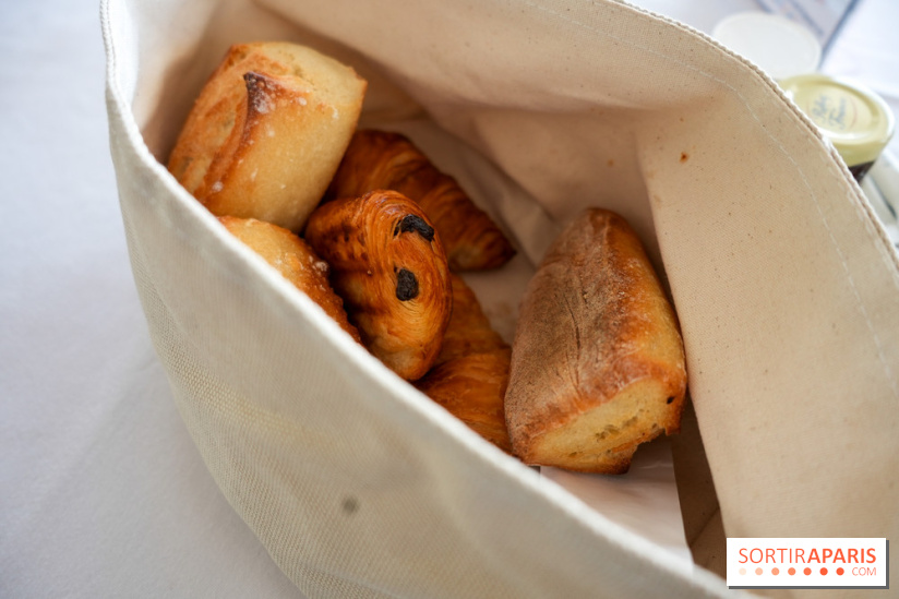 Brunch croisière à volonté sur la Seine – Le Diamant Bleu Paris - DSC06990