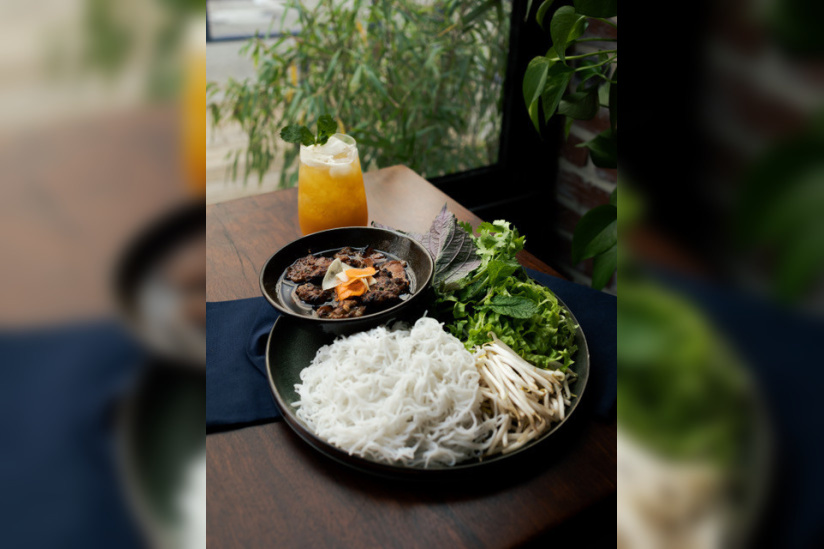 Dat Viet - KN 20230418 0866