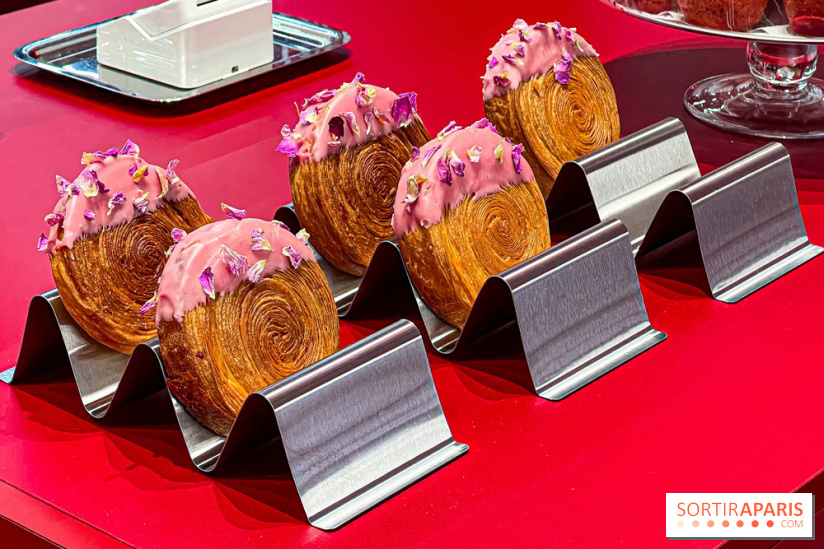 Good Girl Coffee Shop : le café-pop up experientiel du nouveau parfum de Carolina Herrera, à Paris - image00066