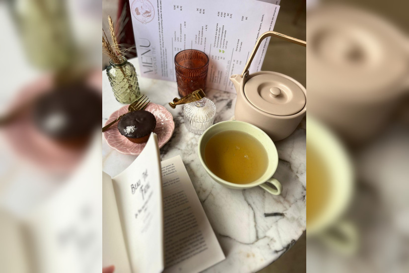 Rosa Rosam Rosae : un nouveau salon de thé cosy niché à Montmartre. 