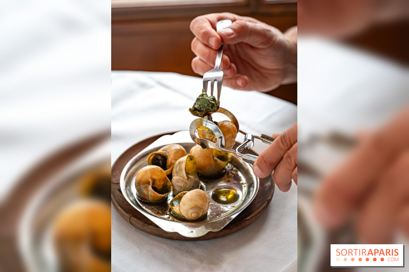 Margaux, le restaurant français typique, face à la Tour Eiffel