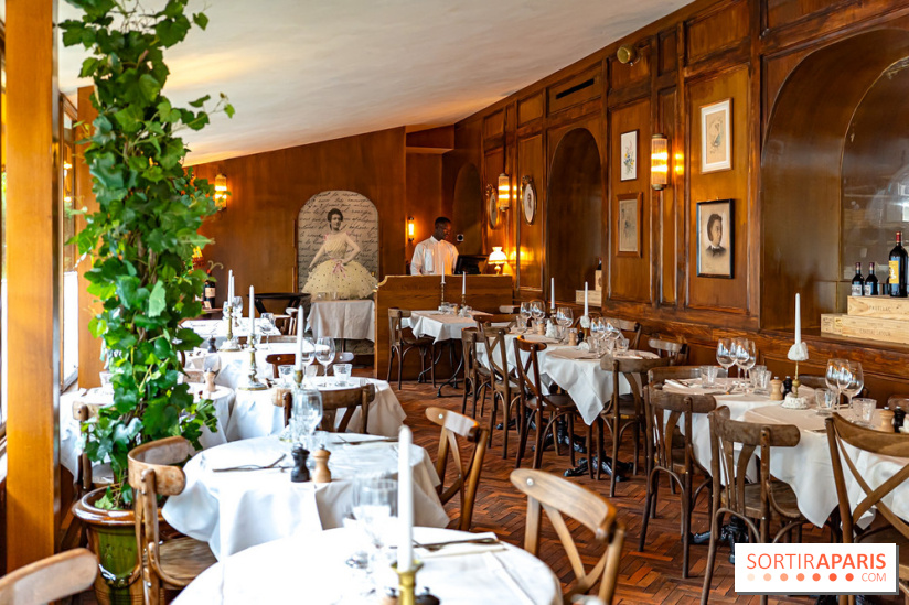 Margaux, le restaurant français typique, face à la Tour Eiffel - A7C09237