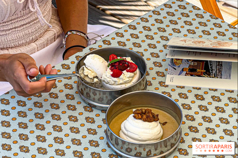 La terrasse estivale du Printemps Haussmann 2025 avec vue sur Paris et la Tour Eiffel  - image00006