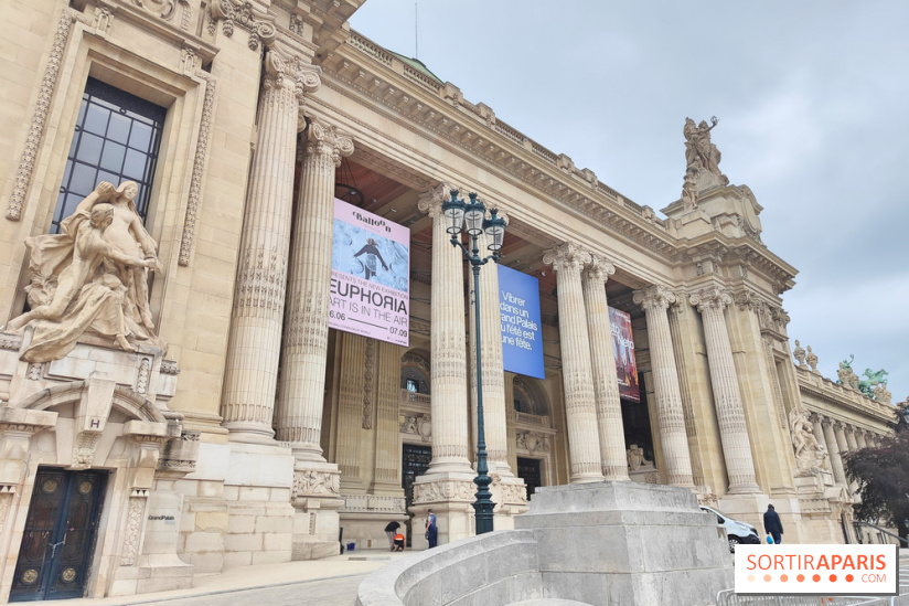 Ernesto Neto tisse une nouvelle installation monumentale gratuite au Grand Palais, nos photos