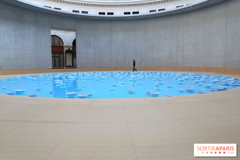Clinamen, nos photos de l'une installation aquatique et musicale à la Bourse de Commerce - Clinamen Bourse de Commerce 1