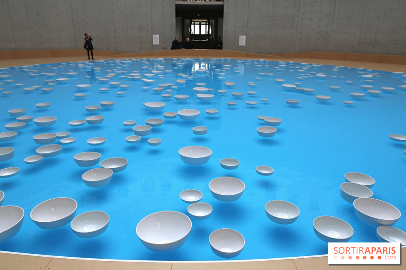 Clinamen, nos photos de l'une installation aquatique et musicale à la Bourse de Commerce - Clinamen Bourse de Commerce 8 fotor 2025060615135