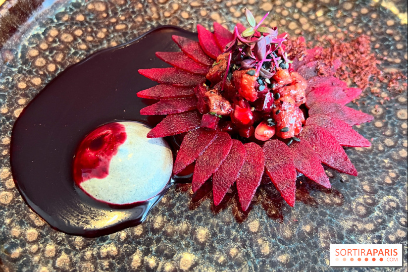 Restaurant Alan Geaam - Le Thon rouge Betterave, sésame noir, épices kamouneh