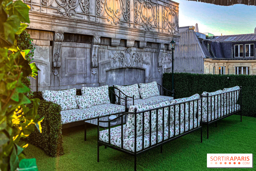 Le Marta, le bar à cocktails perché sur le rooftop de l'Hôtel Barrière Fouquet's Paris tout l'été 2025