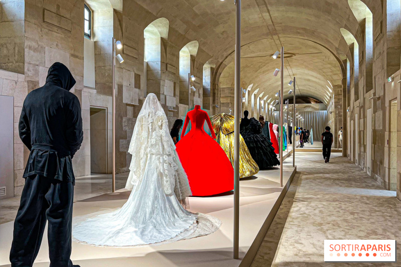 Balenciaga by Demna : l'exposition mode évènement (et gratuite !) au siège du groupe Kering - image00042