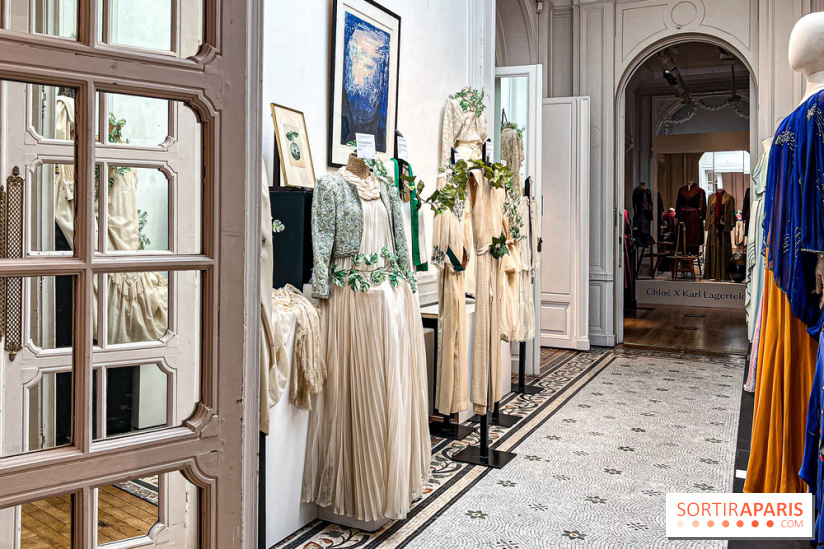 L'exposition couture gratuite de Chloé par Karl Lagerfeld, dans un sublime hôtel particulier