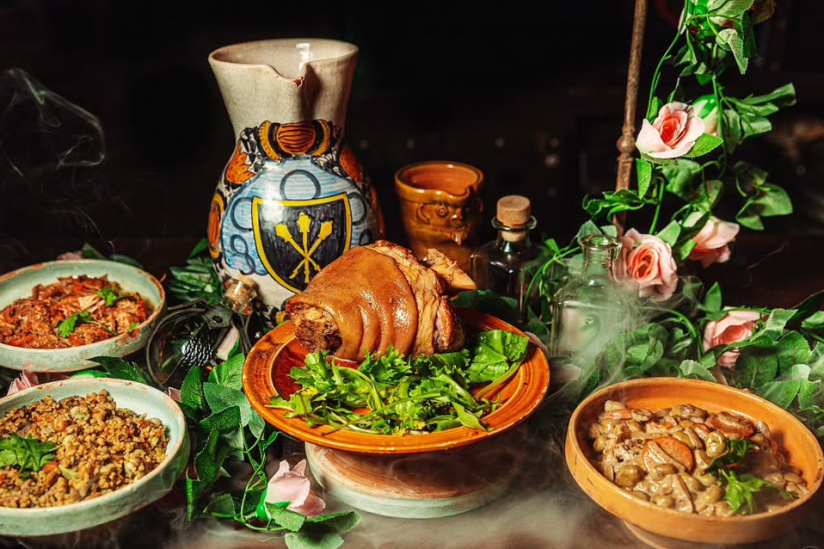 La Taverne Médiévale - ⚔️ 𝔼𝕟𝕥𝕣𝕖𝕫 𝕕𝕒𝕟𝕤 𝕝𝕒 𝕋𝕒𝕧𝕖𝕣𝕟𝕖 𝕄𝕖𝕕𝕚𝕖𝕧𝕒𝕝𝕖 ⚔️Sous les voûtes ancestrales d (8)