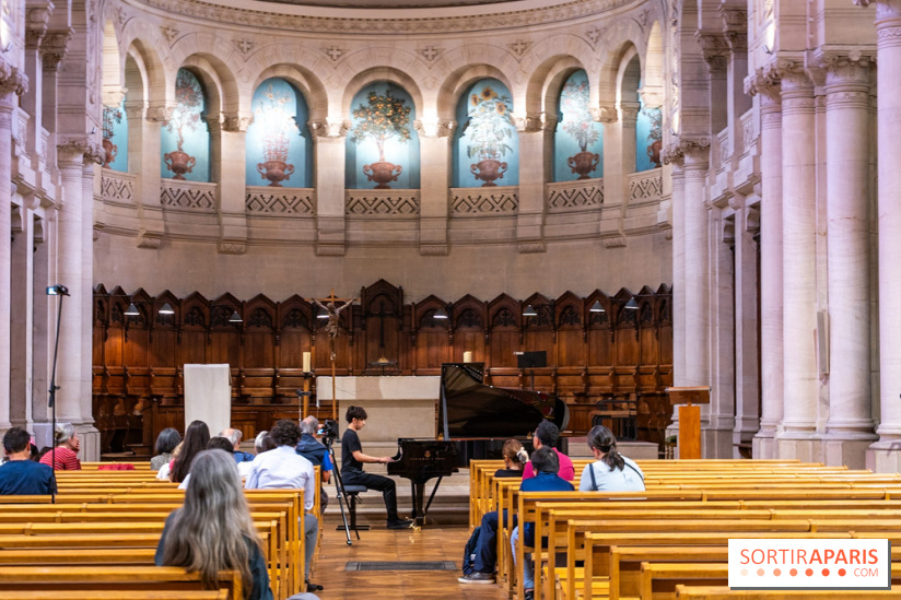 Le Couvent de L'Annonciation, son église romano-byzantine et son cloître Paris 8e