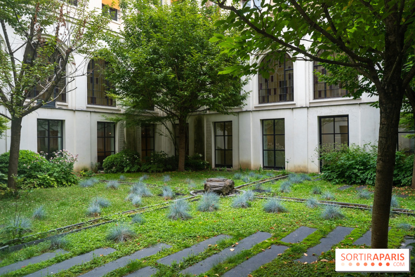 Le Couvent de L'Annonciation, son église romano-byzantine et son cloître Paris 8e