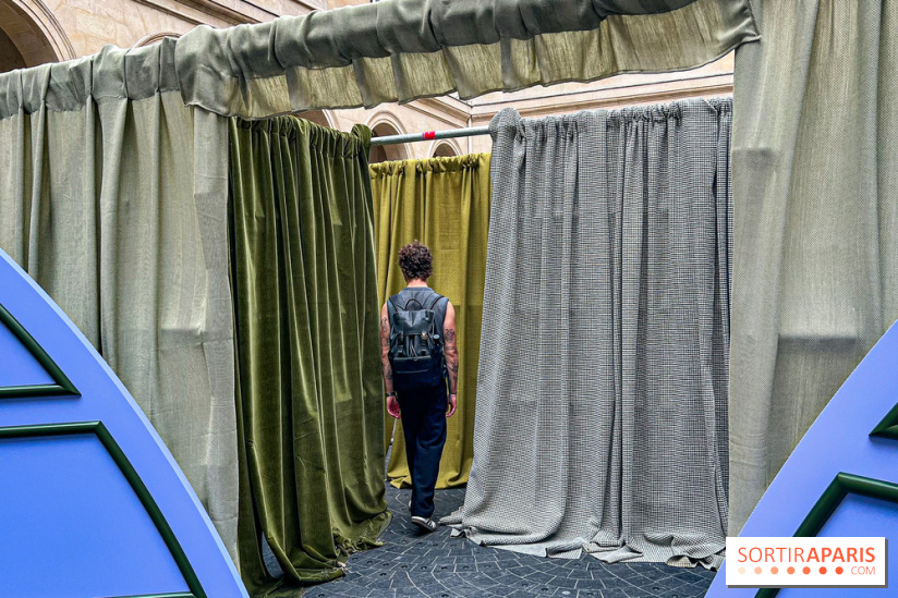 Paris Design Week 2025 : Le Labyrinthe, l'installation monumentale et mode à l'Hôtel de la Marine