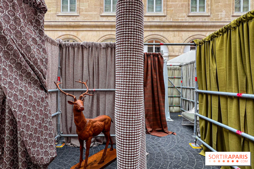 Paris Design Week 2025 : Le Labyrinthe, l'installation monumentale et mode à l'Hôtel de la Marine